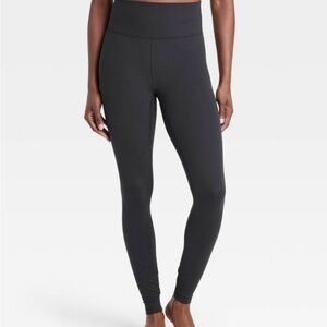 all in motion Black High-Rise Performance Leggings